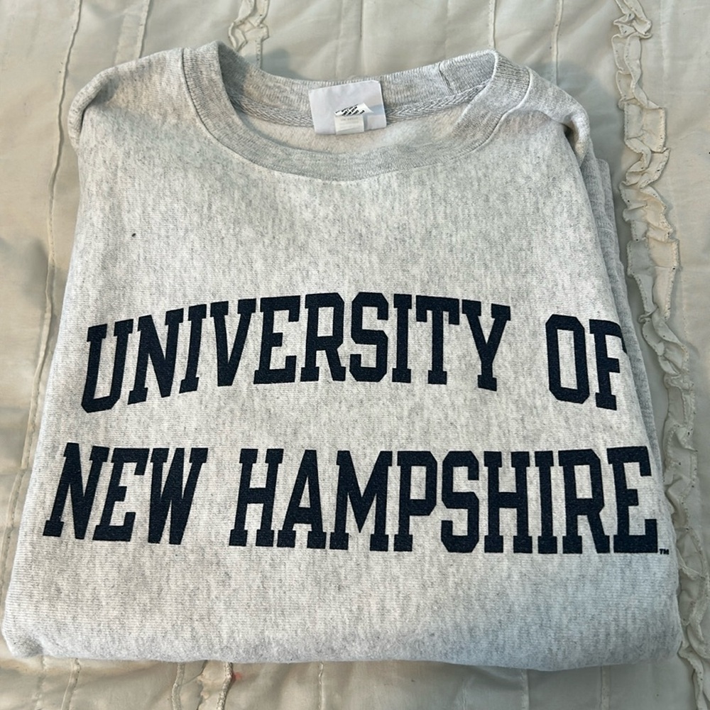 COPY - UNH crewneck